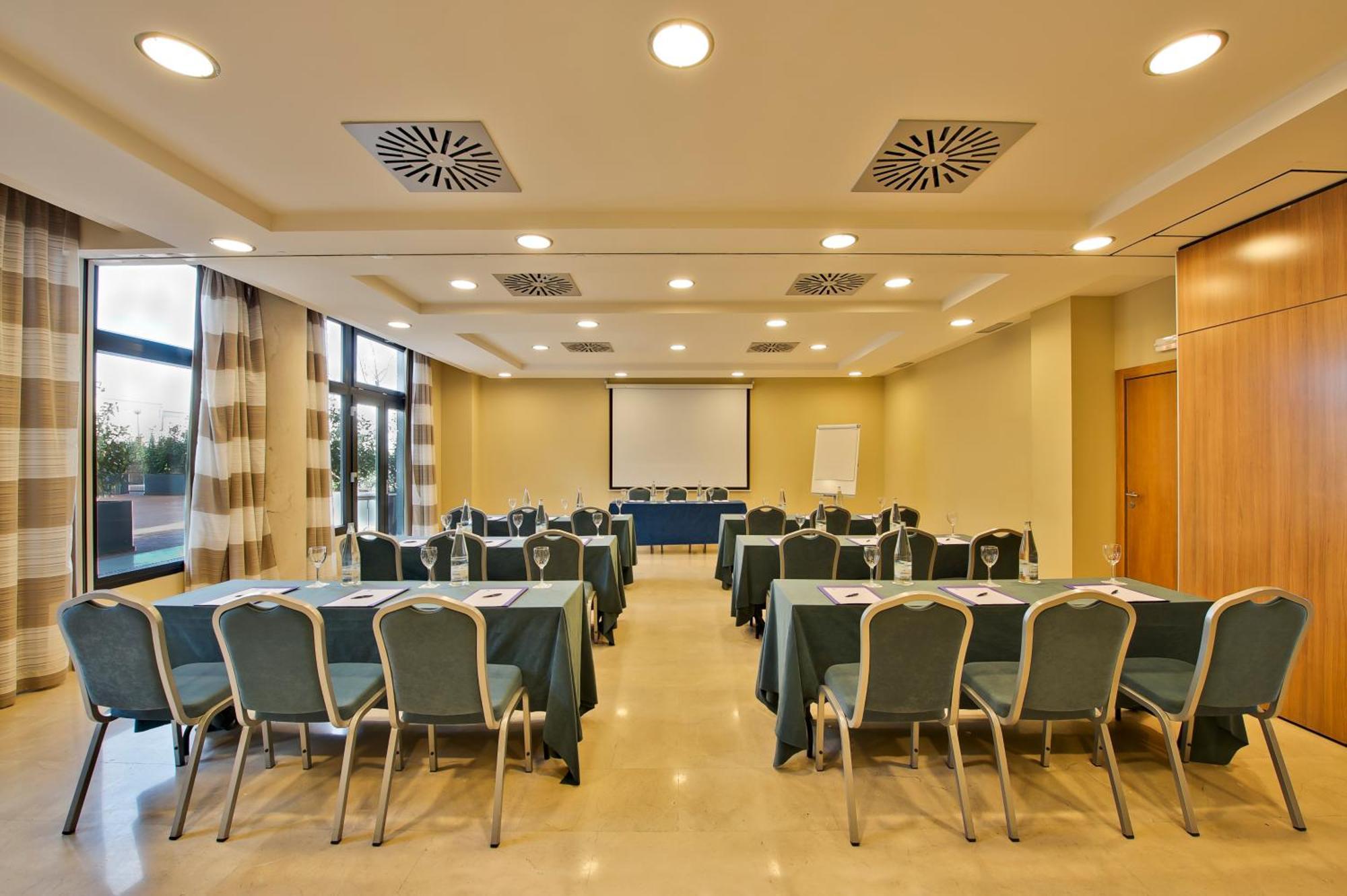 Porcel Avant Torrejón de Ardoz Εξωτερικό φωτογραφία
